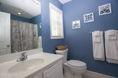 Bath - 175 Tamarisk Ln, Pinehurst, NC 28374 photo 8 of 8