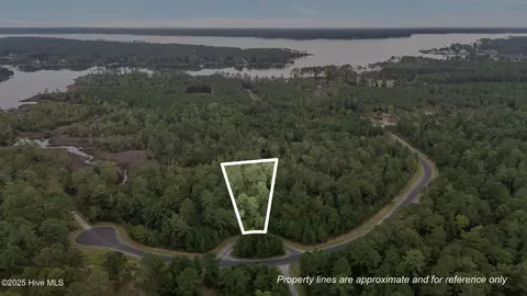 214 Shell Castle Ln, Vandemere, NC 28587