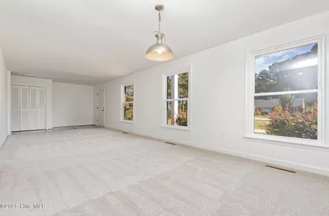 Living - 611 E 2nd St, Kenly, NC 27542 photo 1 of 7