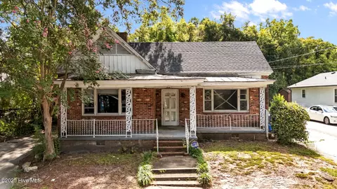 908 Vance St E, Wilson, NC 27893