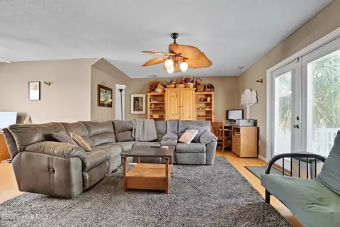 17 E Brenda Lee Dr, Hampstead, NC 28443 photo 25