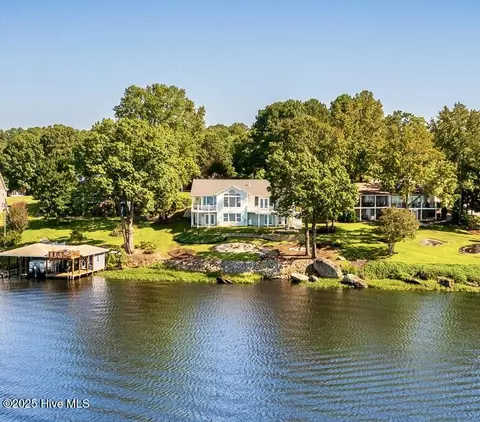 175 Paradise Dr, Henrico, NC 27842