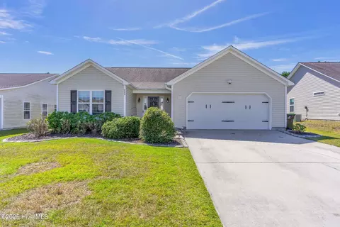 209 Belvedere Dr, Holly Ridge, NC 28445