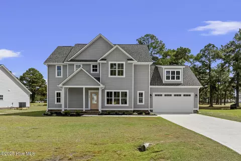 404 Mulligan Ln, Jacksonville, NC 28540