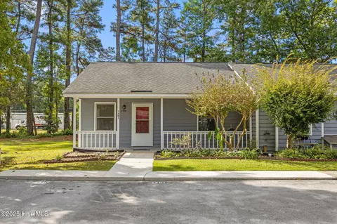 600 N 35th St #1301, Morehead City, NC 28557