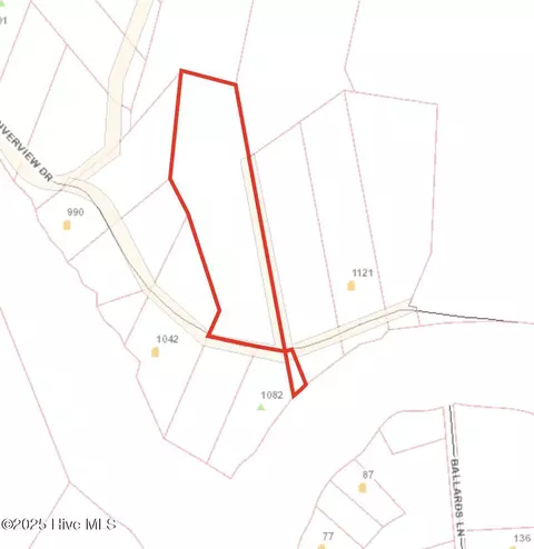 28 Riverview Dr, Burgaw, NC 28425