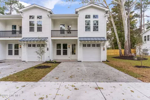 4211 Spirea Dr #D, Wilmington, NC 28403
