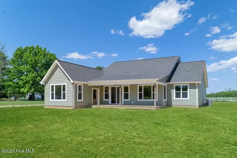 1102 Soundside Rd, Edenton, NC 27932