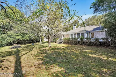 Exterior - 116 Olde Point Rd, Hampstead, NC 28443 photo 9 of 9