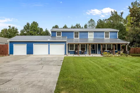 218 Old Ironsides Rd, Newport, NC 28570