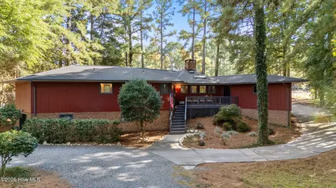 40 Inverness Rd, Pinehurst, NC 28374