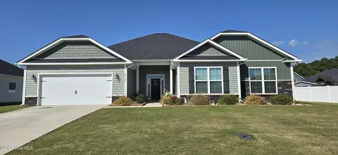 2732 Luna Ln, Winterville, NC 28590