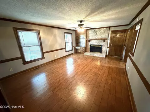 5410 Lamm Rd, Wilson, NC 27893 photo 8