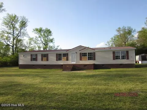 1127 N Nc 11 Hwy, Pink Hill, NC 28572