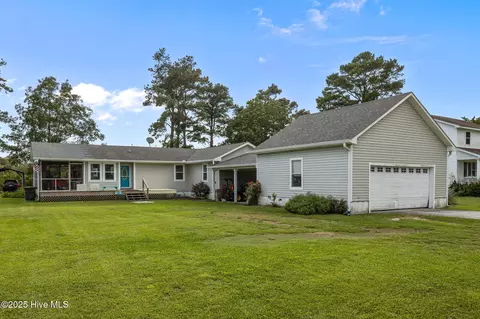 265 Otway Farm Rd, Beaufort, NC 28516