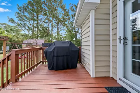 102 Bayshore Ct, Maple, NC 27956 photo 33