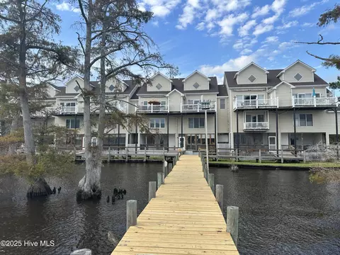 437 Us 158 Hwy W, Camden, NC 27921
