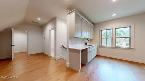 Entry Way - 220 Paulson Ct, Pinehurst, NC 28374 photo 9 of 13