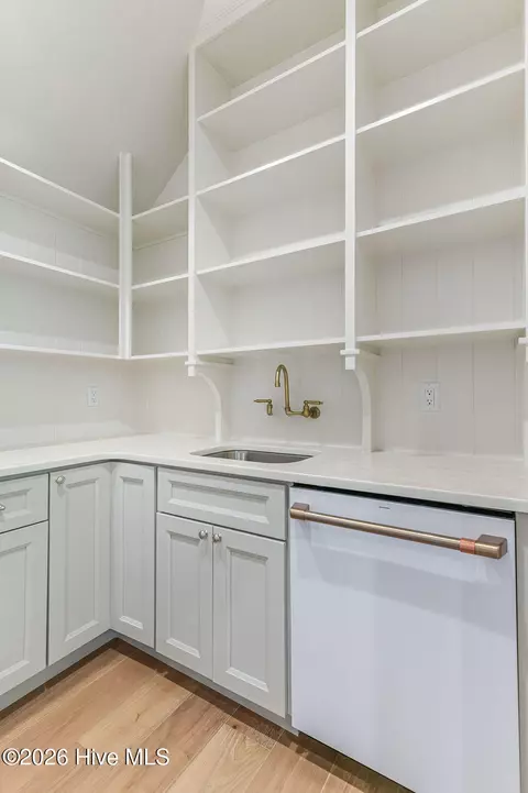 Kitchen - 230 Paulson Ct, Pinehurst, NC 28374 photo 7 of 10