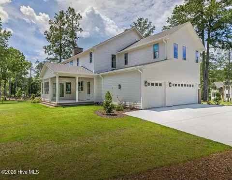Exterior - 300 Sloan Ln, Pinehurst, NC 28374 photo 2 of 7