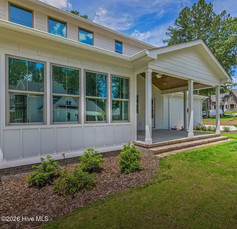 Exterior - 300 Sloan Ln, Pinehurst, NC 28374 photo 5 of 7