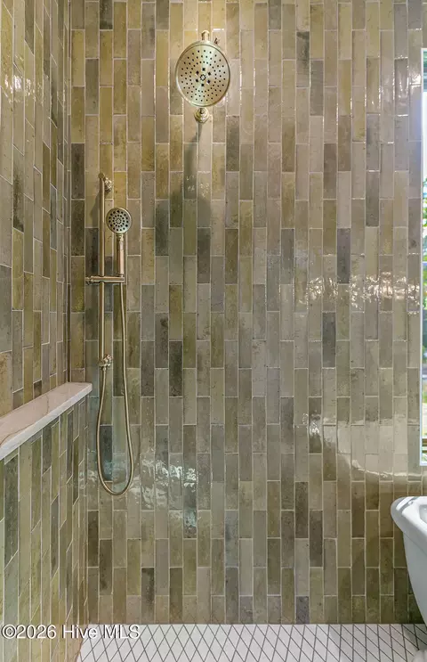 Bath - 305 Sloan Ln, Pinehurst, NC 28374 photo 3 of 8