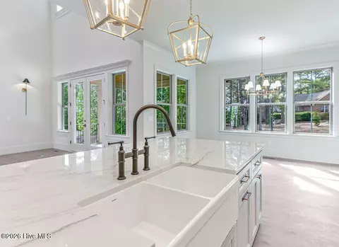 Kitchen - 305 Sloan Ln, Pinehurst, NC 28374 photo 7 of 11