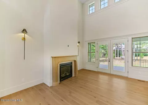 Living - 305 Sloan Ln, Pinehurst, NC 28374 photo 4 of 4