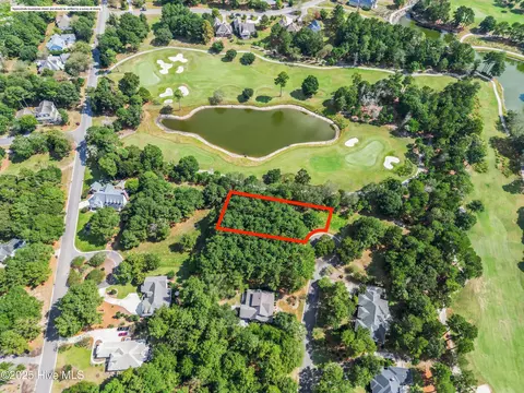 177 Red Fox Run Dr, Wallace, NC 28466