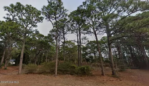 306 N Fodale Ave, Southport, NC 28461