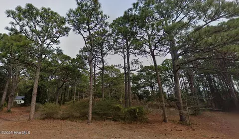 306 N Fodale Ave, Southport, NC 28461