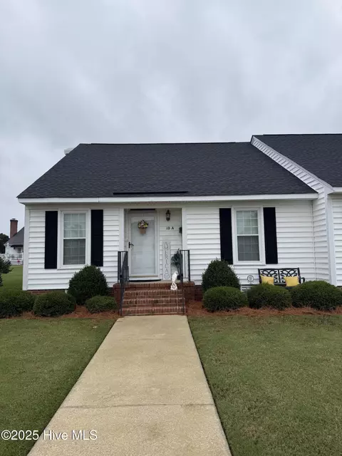 2402 Bradford Dr #10A, Wilson, NC 27896