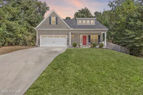 Exterior - 220 Hickory Ln, Hampstead, NC 28443 photo 1 of 8