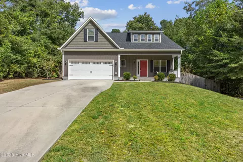 Exterior - 220 Hickory Ln, Hampstead, NC 28443 photo 2 of 8