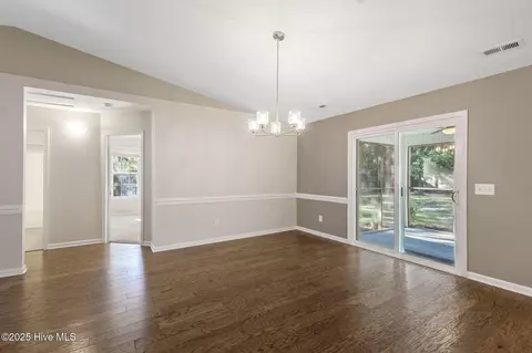 309 Masters Ln, Hampstead, NC 28443 photo 12