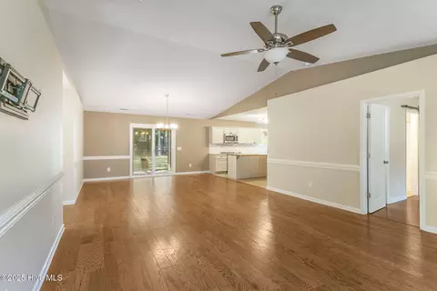 309 Masters Ln, Hampstead, NC 28443 photo 7