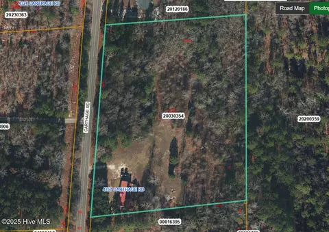 4341 Carthage Rd, West End, NC 27376