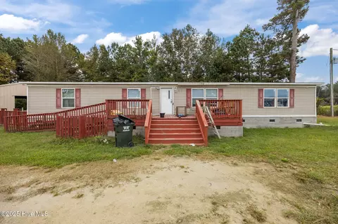 462 Greentown Rd, Trenton, NC 28585
