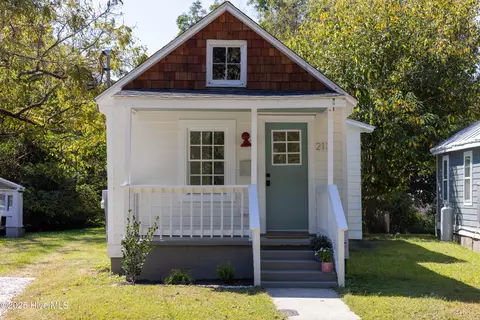 213 Doctor Mlk Jr Ave, Edenton, NC 27932
