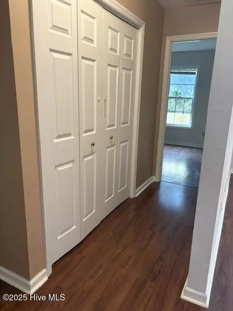 Entry Way - 131 Marcil Ln, Hampstead, NC 28443 photo 1 of 2