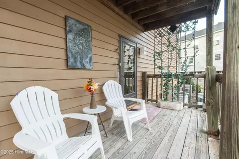 115 Lake Place Condo Dr, White Lake, NC 28337