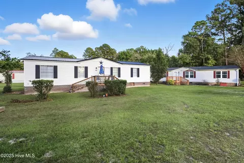 1025 White Lake Dr, White Lake, NC 28337