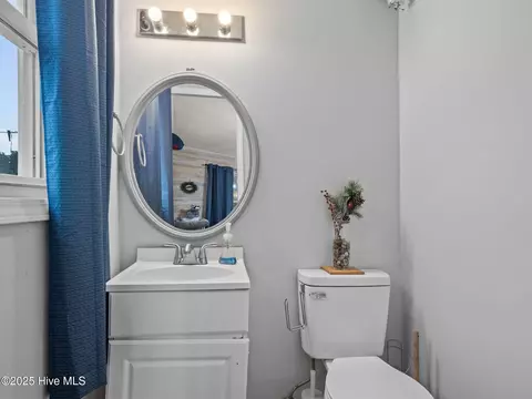 87 Crown Point Rd, Hubert, NC 28539 photo 16
