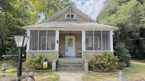 120 W Philadelphia Ave, Pinebluff, NC 28373