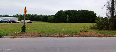 2674 Forest Hills Loop SW, Wilson, NC 27893
