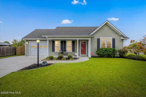 2415 Sapling Cir, Wilmington, NC 28411