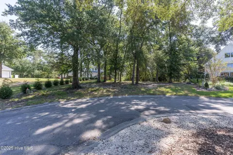 204 Joshuas Way, Southport, NC 28461