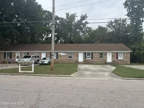 607 Lane St SE, Wilson, NC 27893