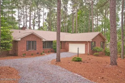 111 Forest Square Ln, Seven Lakes, NC 27376
