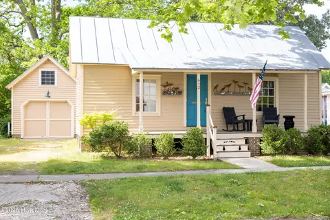 412 Phillips St, Edenton, NC 27932